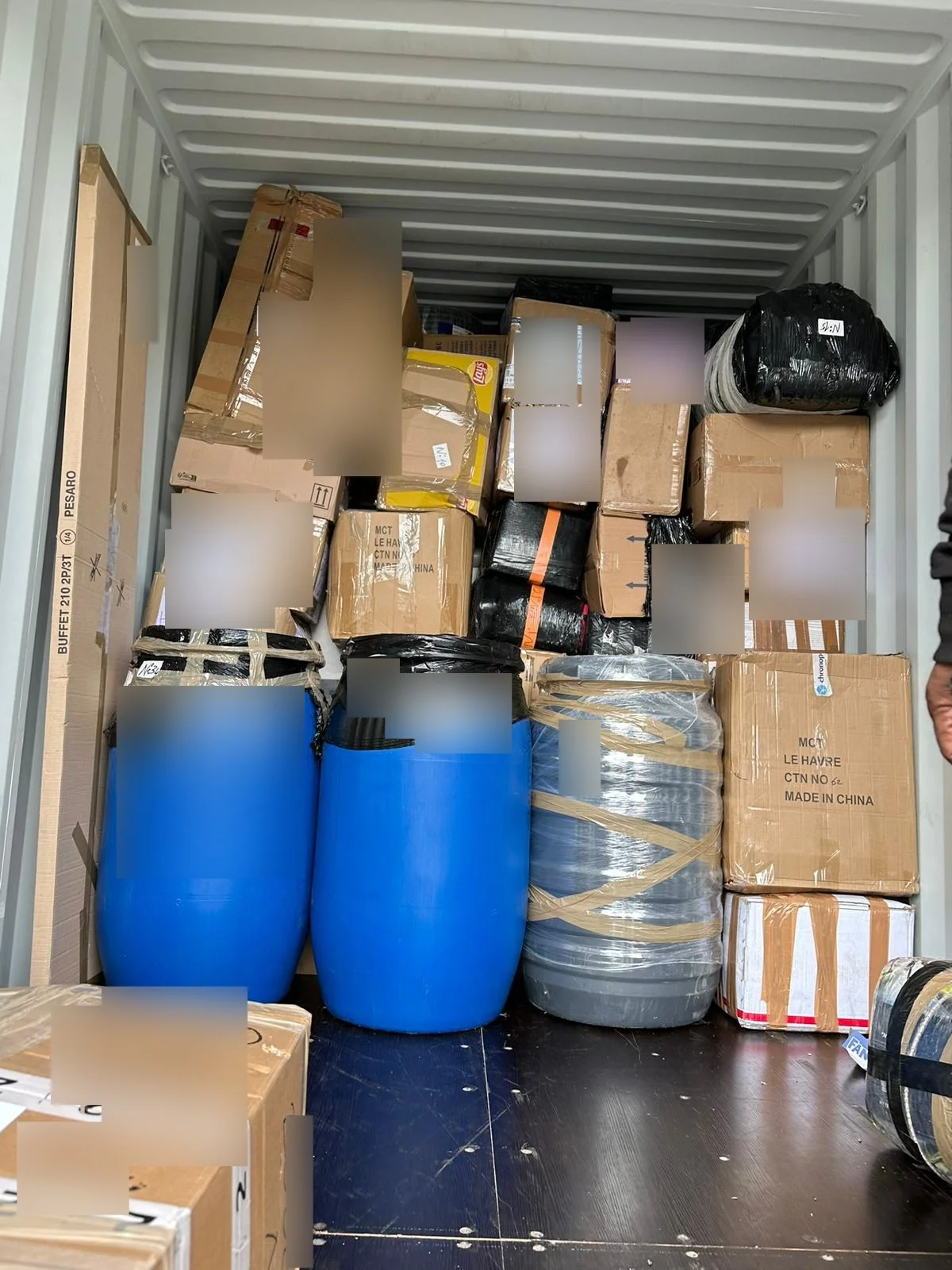 Chargement optimisé d'un conteneur de marchandises pour les Comores